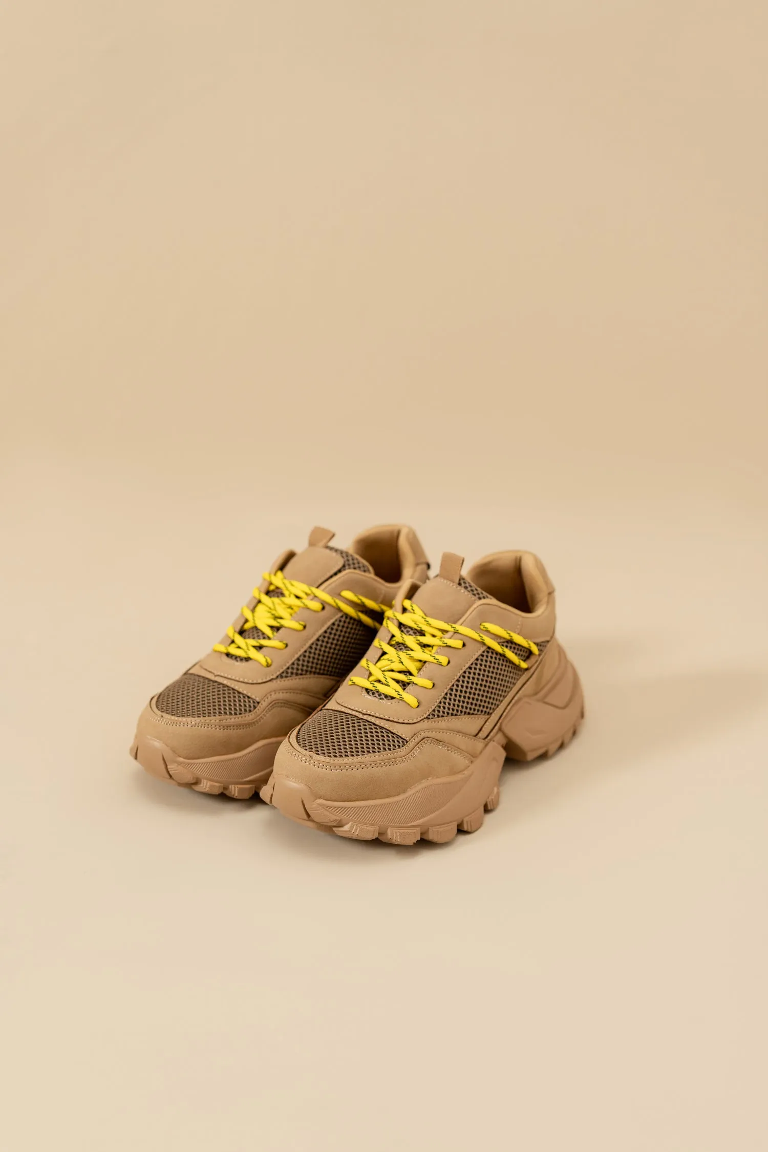 All about Tan Sneakers