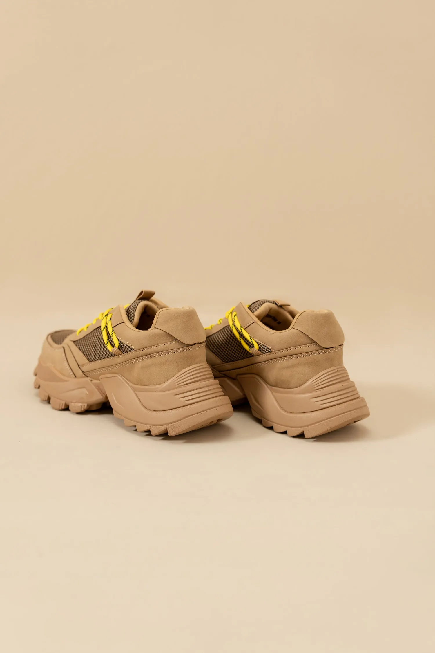 All about Tan Sneakers