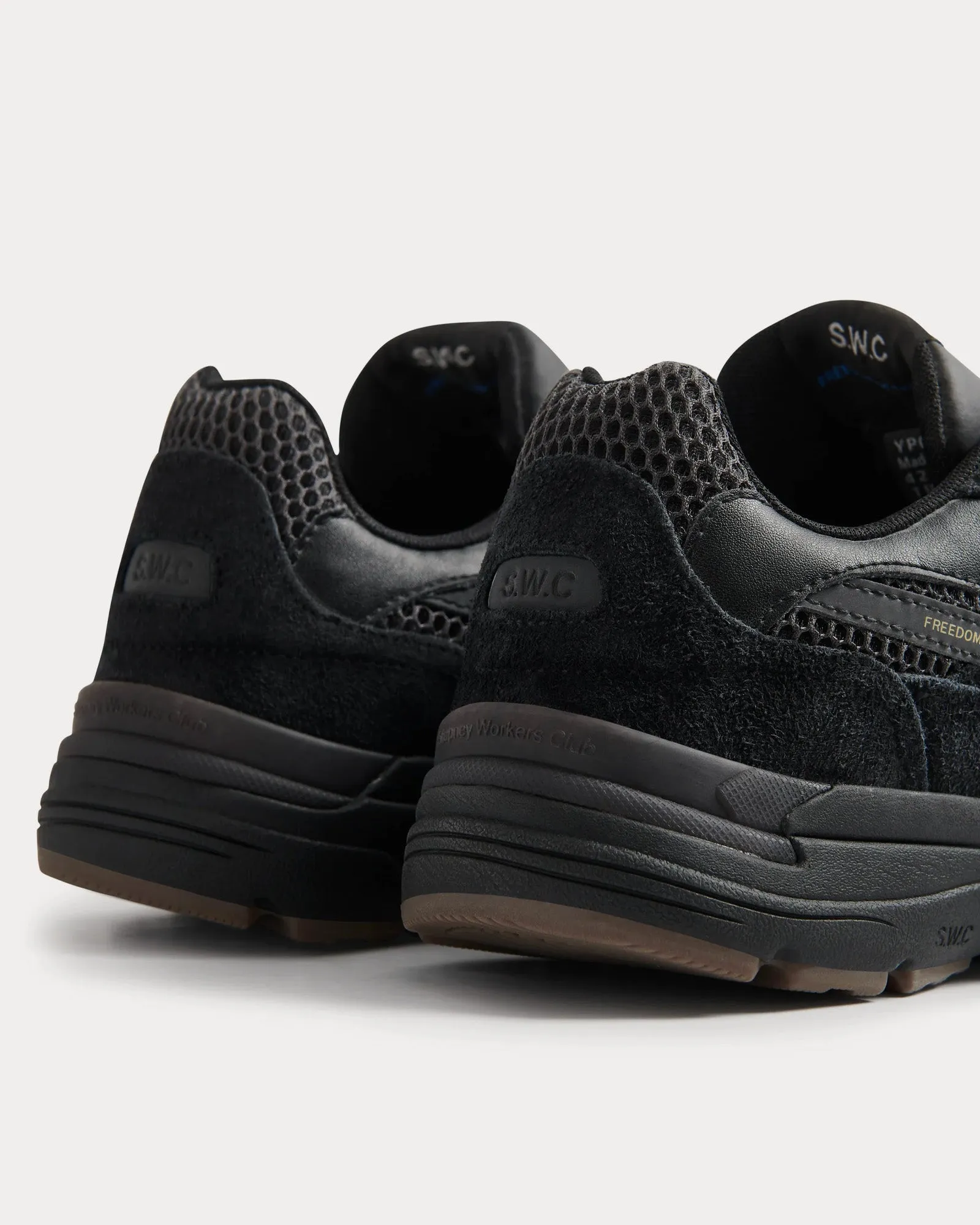 Amiel S-Strike Geo-Merged Suede Tech Black Low Top Sneakers