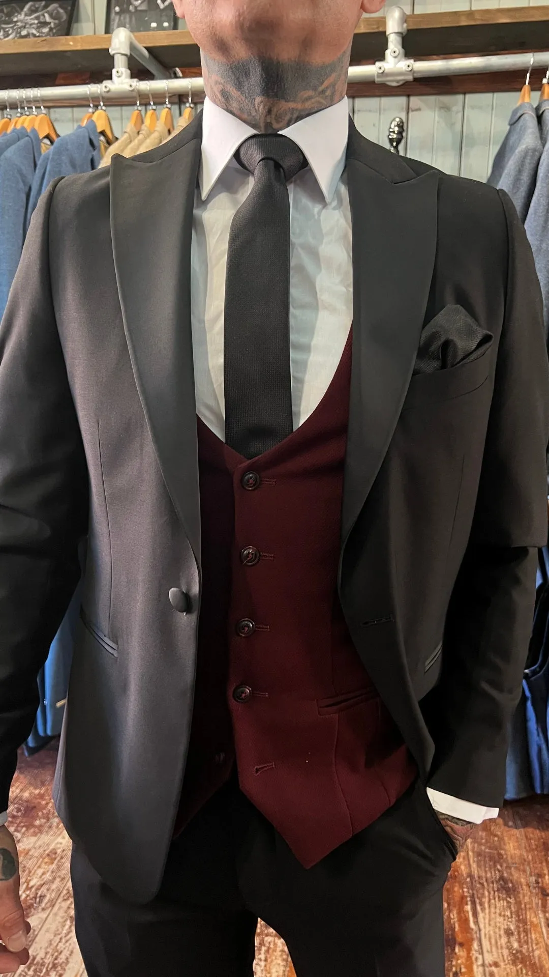 Black & Wine Formal Look
