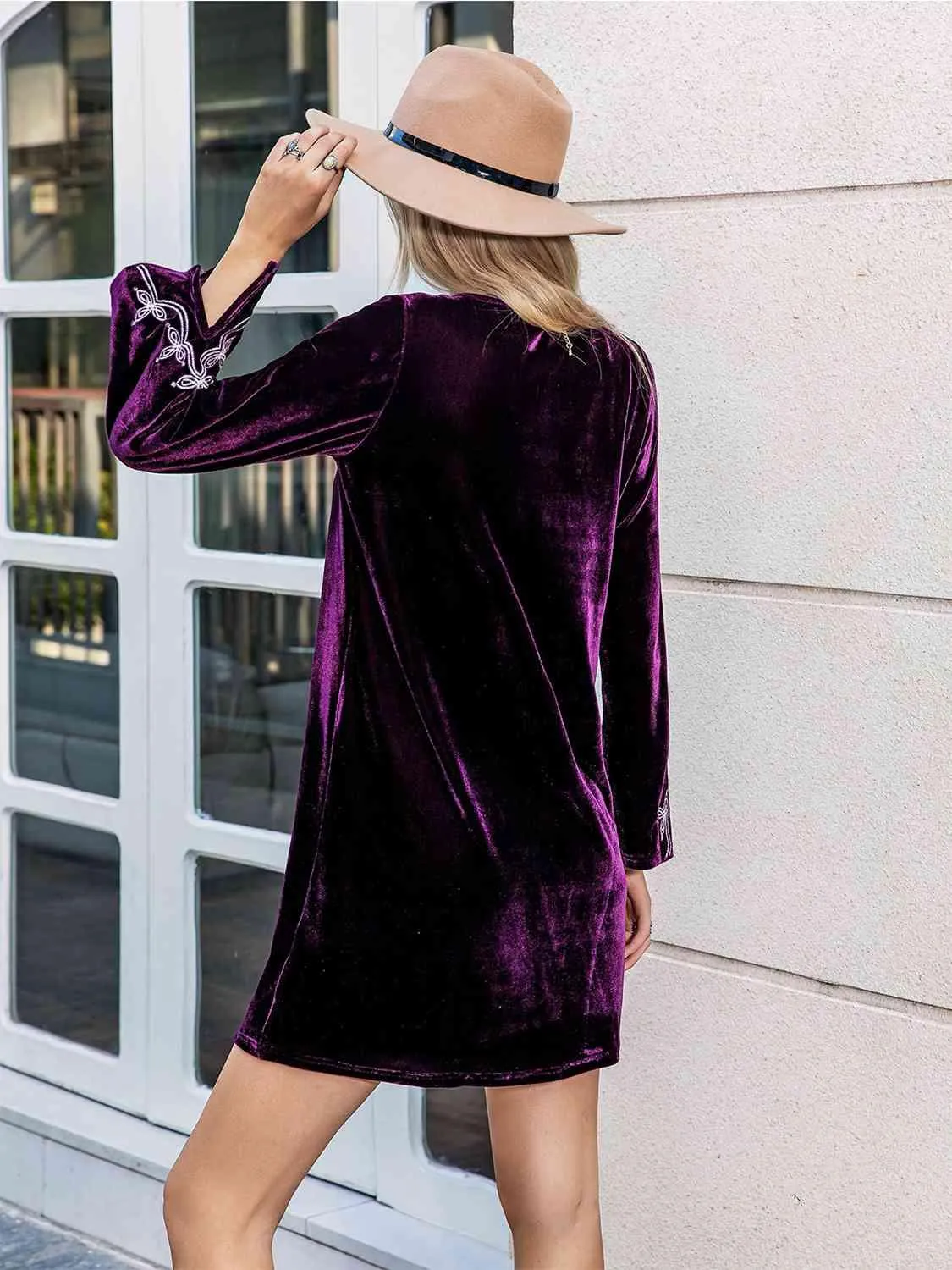 Chic V-Neck Mini Dress with Stylish Slit Sleeves