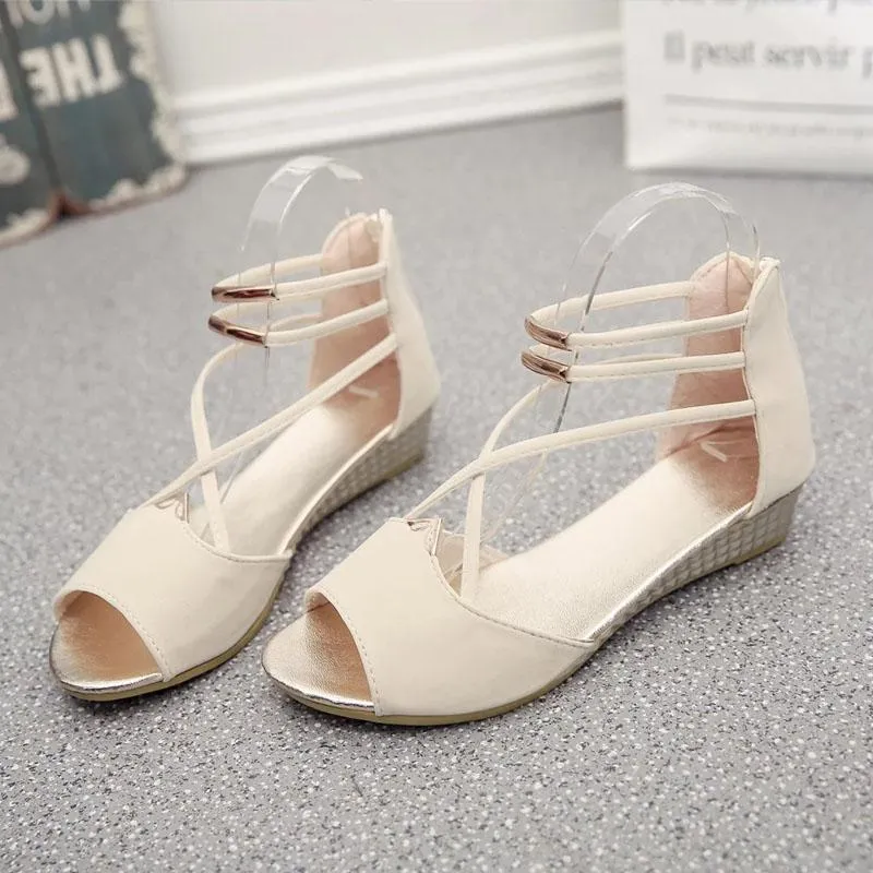 Chicvane Criss-Cross Straps Open Toe Zipper Closure Flat Sandals