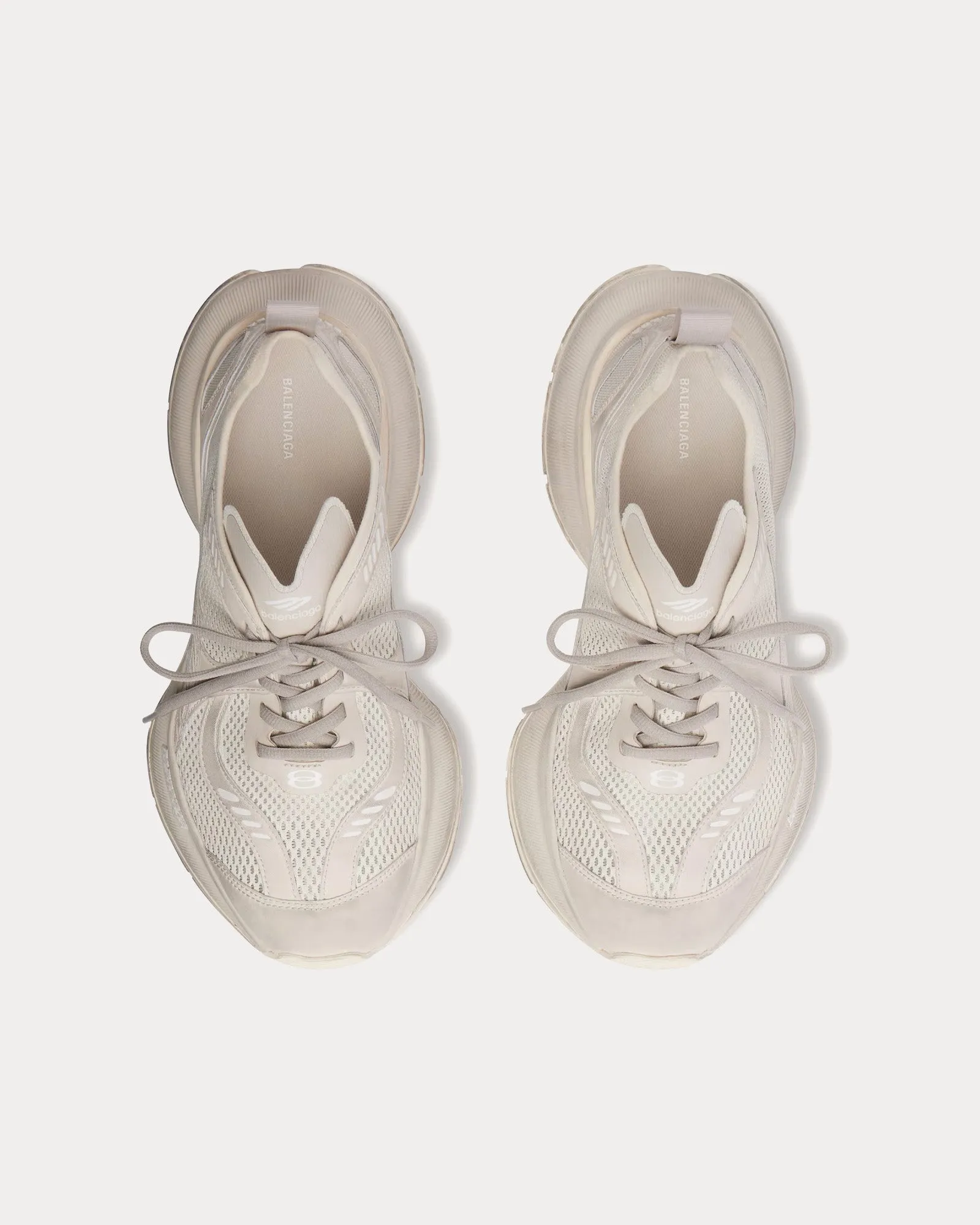 Circuit Beige Low Top Sneakers