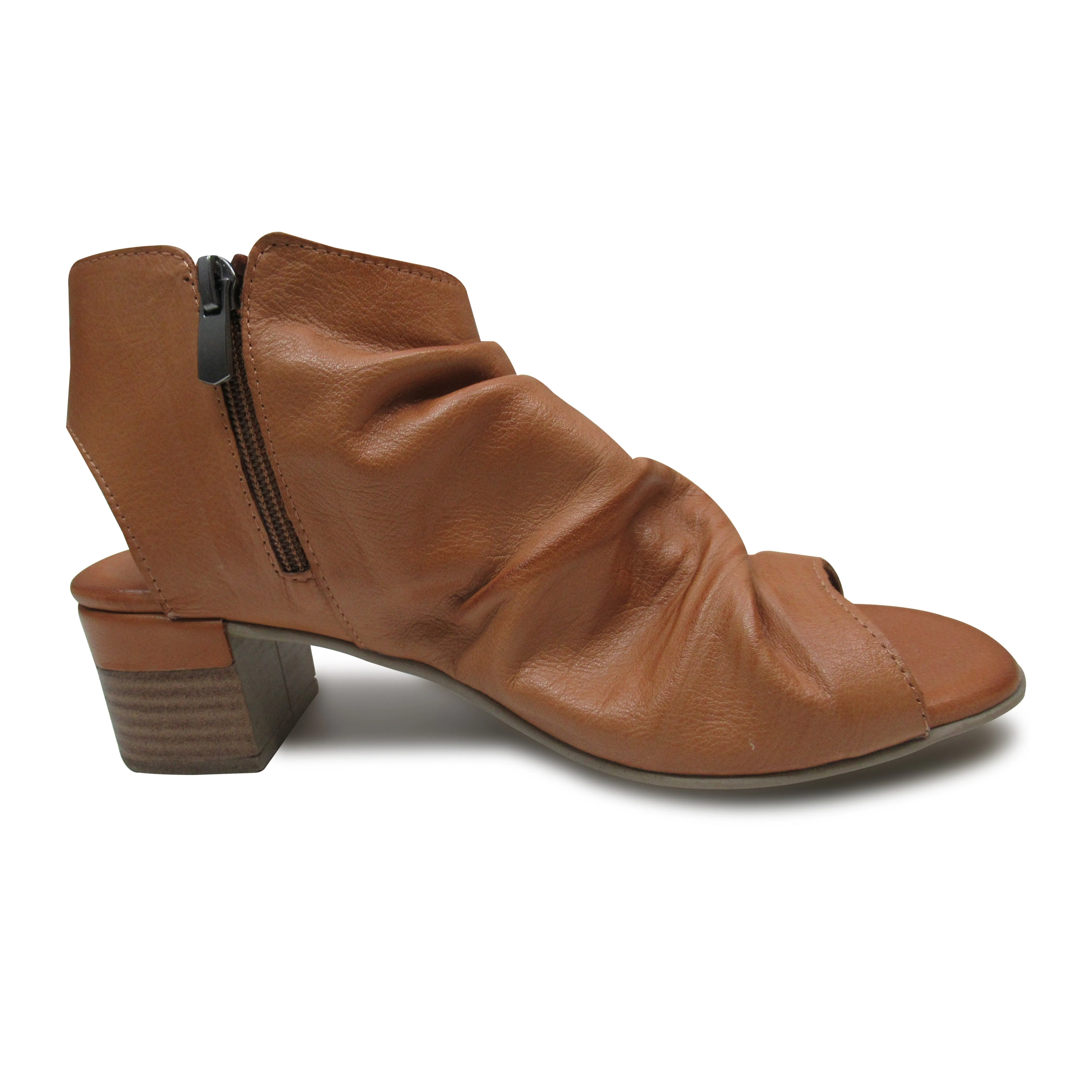 EVERLY // GIA-02 TAN