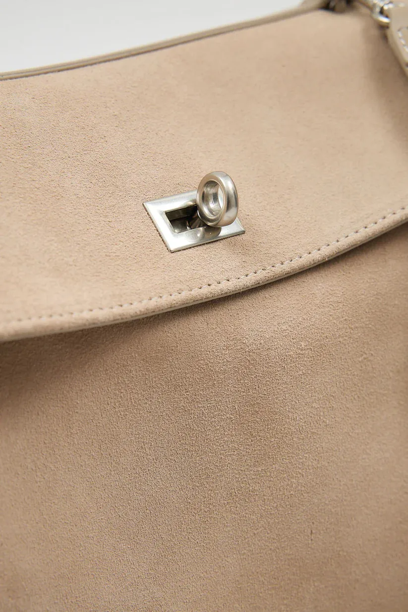Hunter Grey   Yosemite Beige