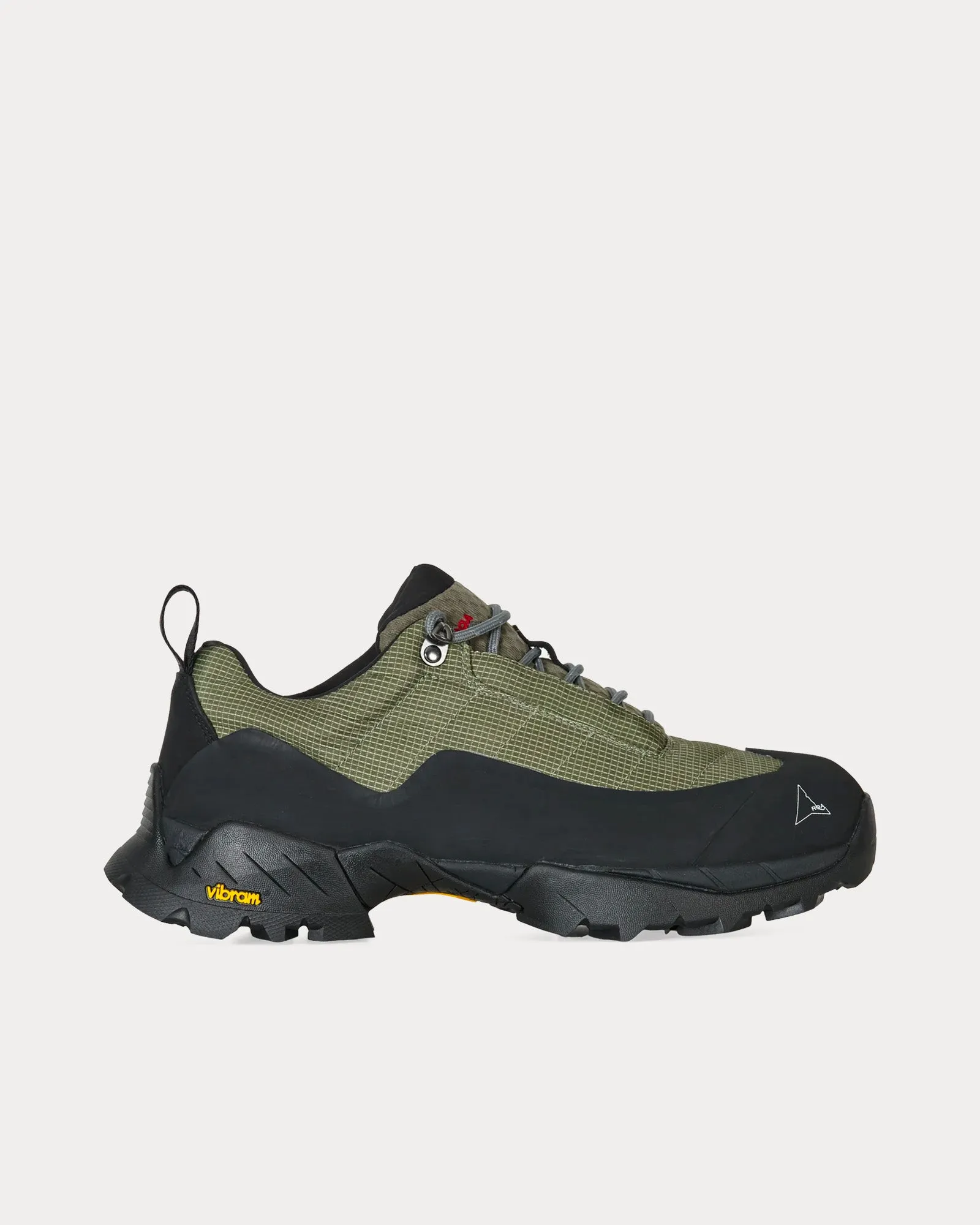 Katharina Olive / Black Low Top Sneakers