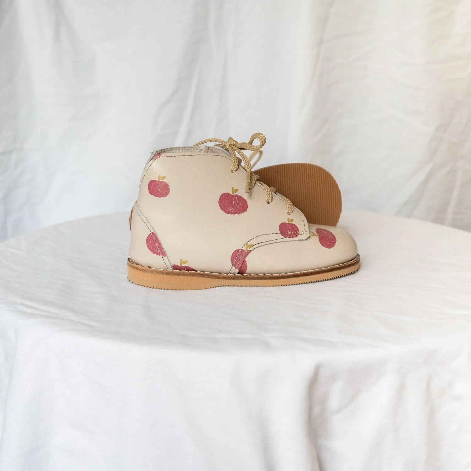 Milo Boot | Apple