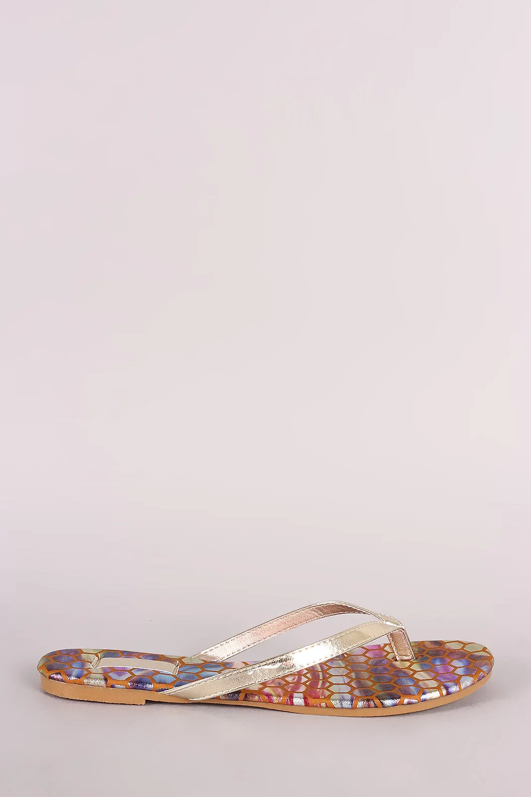 Qupid Honeycomb Print Thong Flat Sandal
