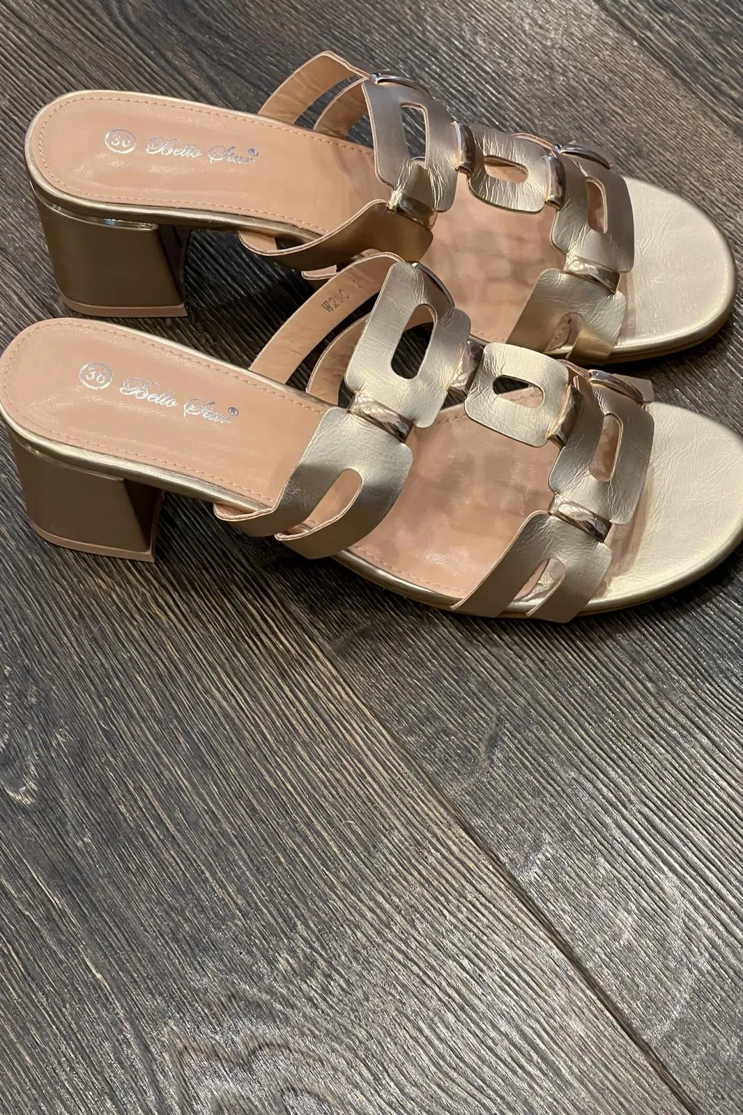 Ring Sandal