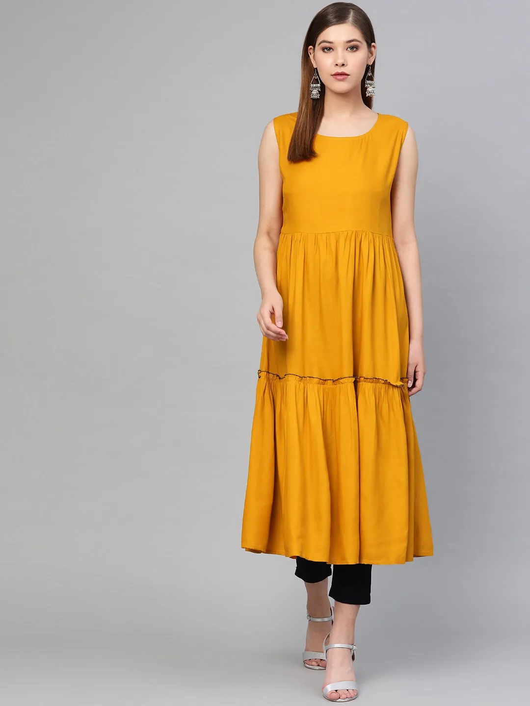 Women Mustard Solid Kurta